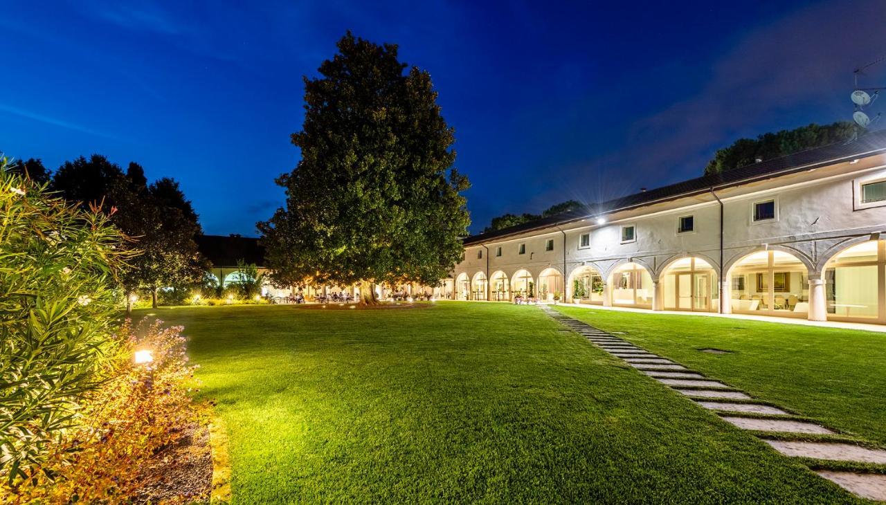 Hotel Villa I Pini Malo  Exterior foto